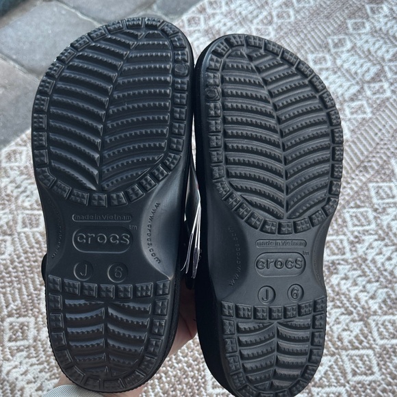 Women’s Soft Velvet Black Crocs - Picture 9 of 9